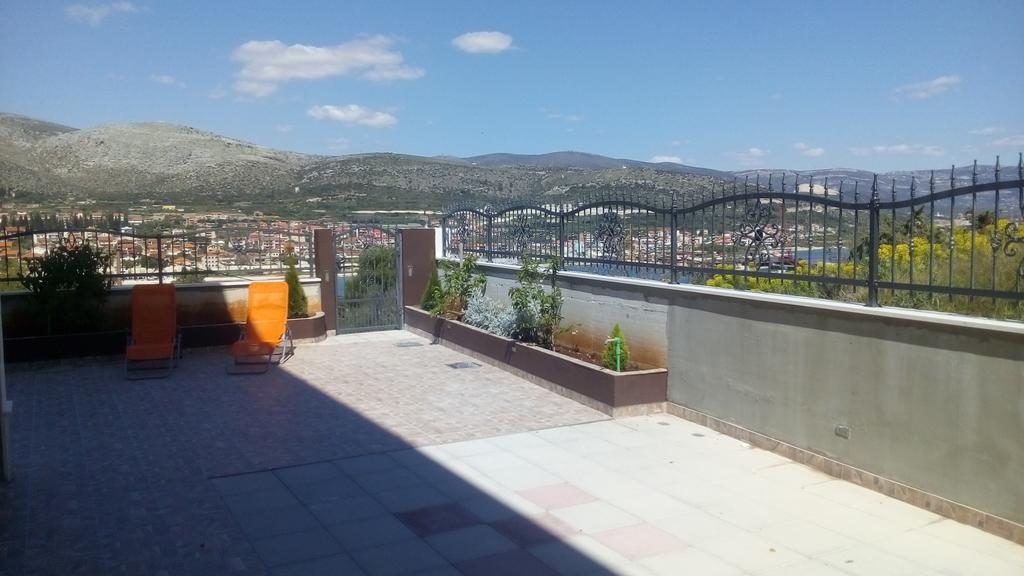 Villa Duje Old Town Trogir Exterior photo